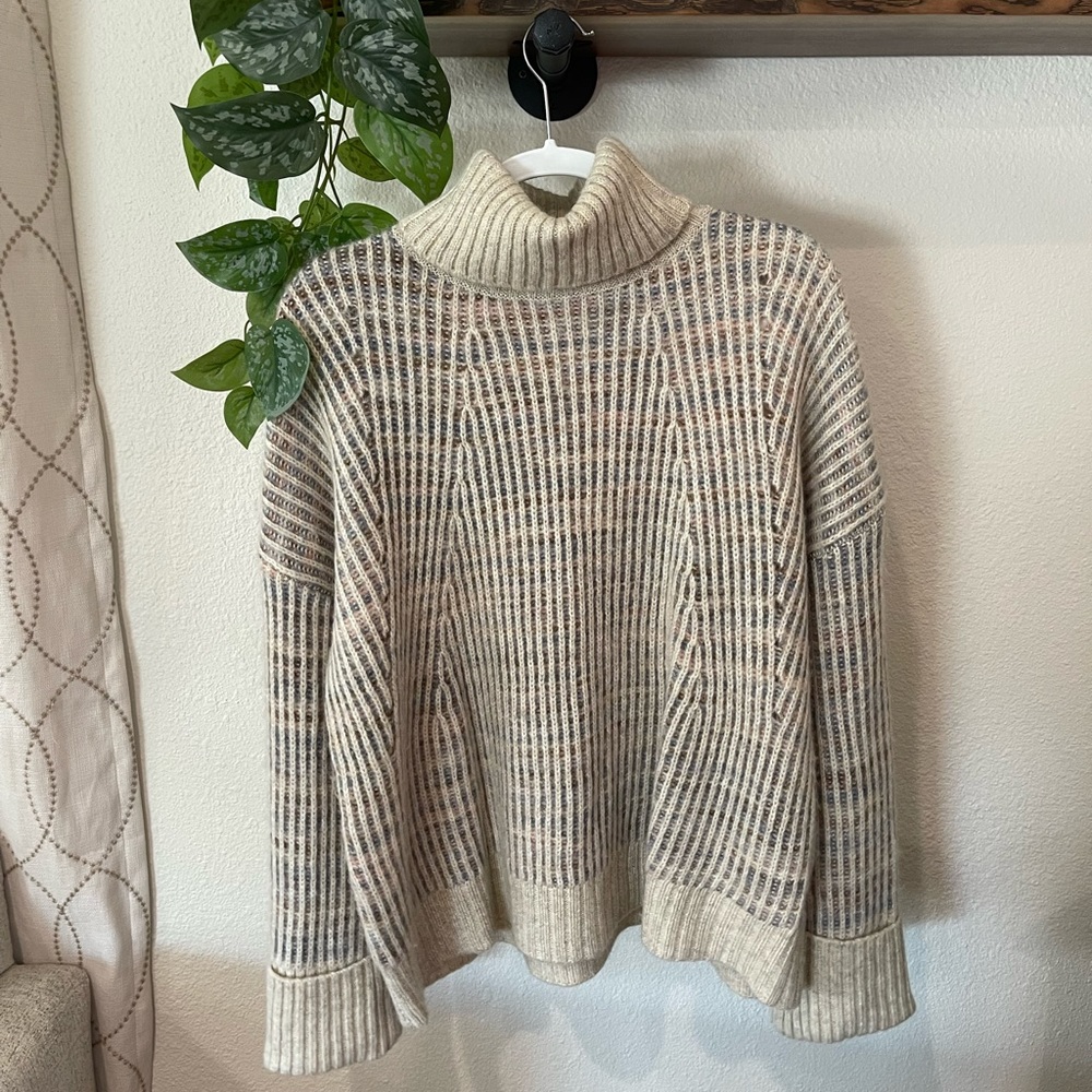 Oversized turtleneck